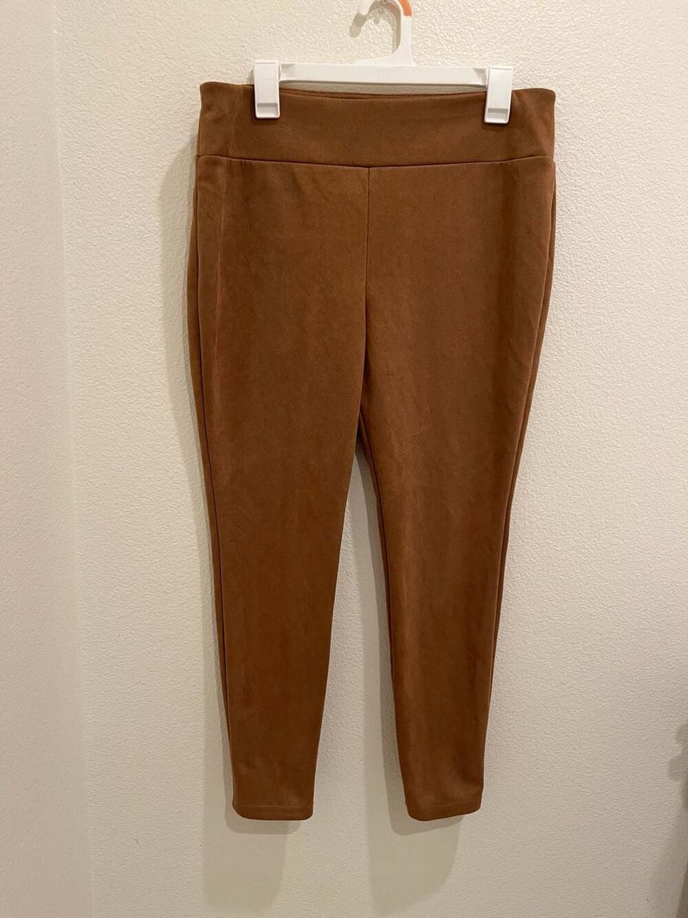 The Pioneer Woman Women's Faux Suede Pull-On Leggings in Brown